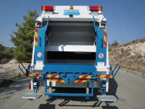 Rear Loader - Garbage Truck - Refuse Collection - Houtris