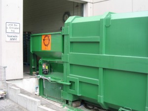 Screw Compactor - Compactors - Trash Compactor - Houtris