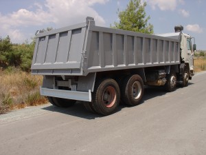 Tipping Truck - Dump Truck - Tipper - Dumper - Houtris