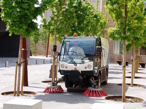 Sweepers - Road Cleaners - Cleaning - Houtris - AUSA