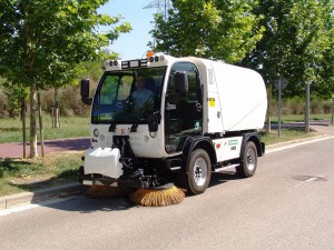 Sweepers - Road Cleaners - Cleaning - Houtris - AUSA